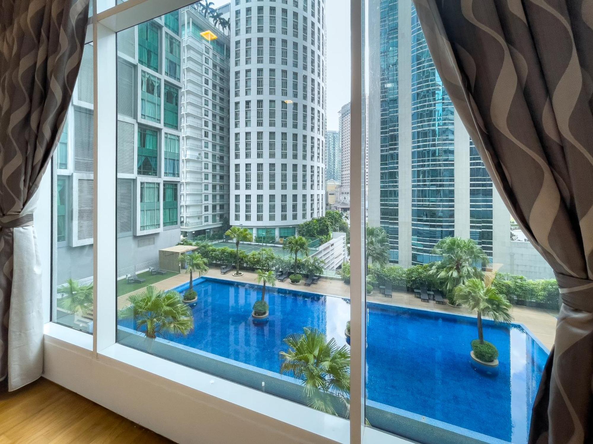 Soho Suites Klcc By Rest Kuala Lumpur Exterior photo