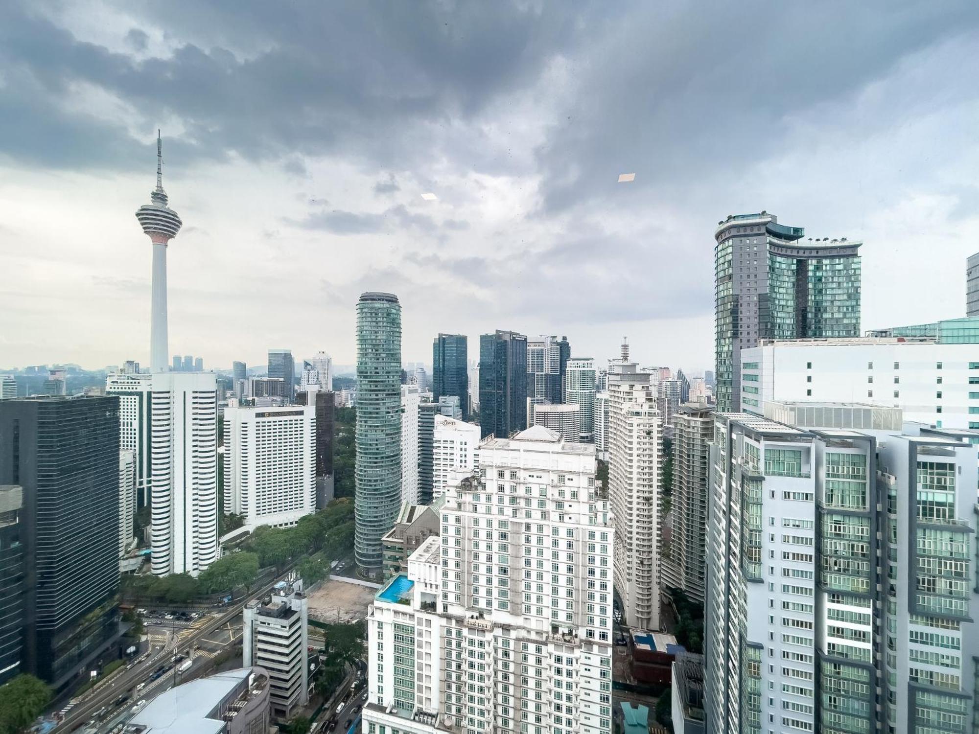 Soho Suites Klcc By Rest Kuala Lumpur Exterior photo